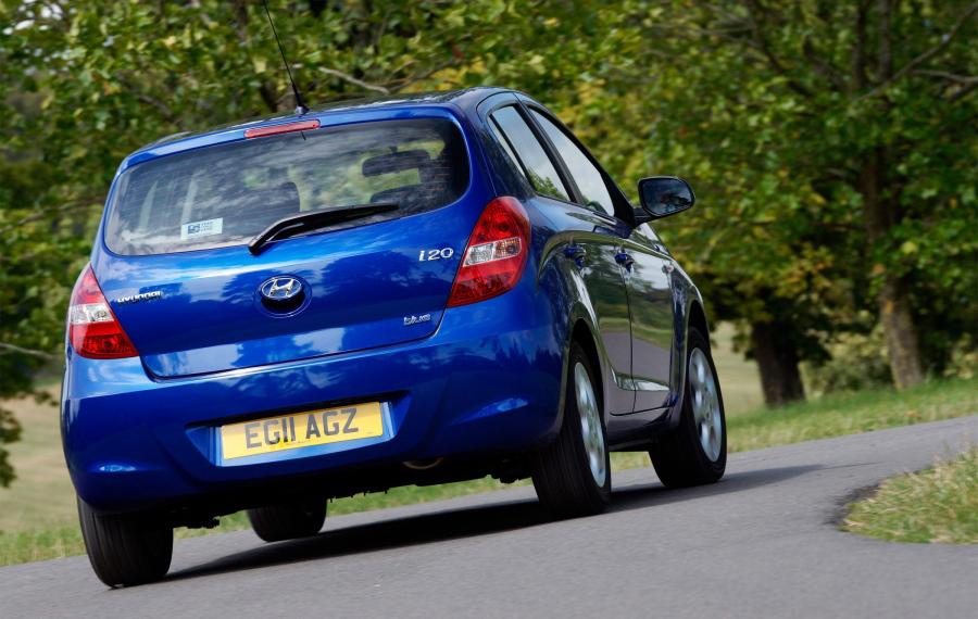 Hyundai i20 BlueDrive 2012 года  (фото 2 из 3)